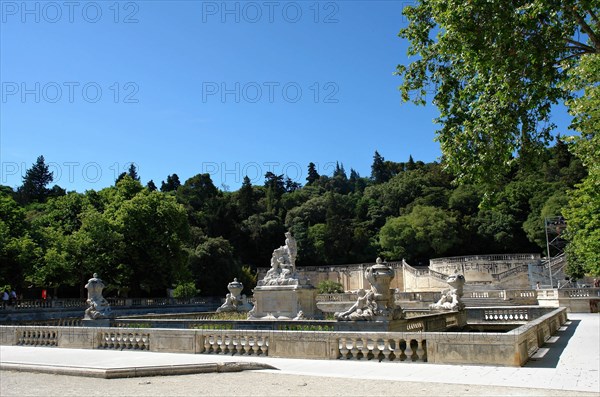 Gardens of the fountain