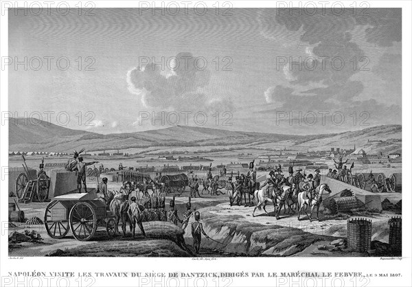 Epopée napoléonienne. Napoléon 1er. Napoléon visite les travaux du siège de Dantzig, dirigés par le Maréchal Lefebvre, le 9 mai 1807.