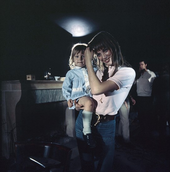 Jane Birkin et sa fille Kate (1972)