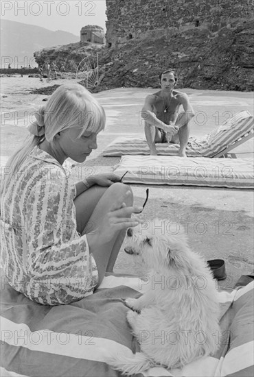 Charles Aznavour en vacances à La Napoule