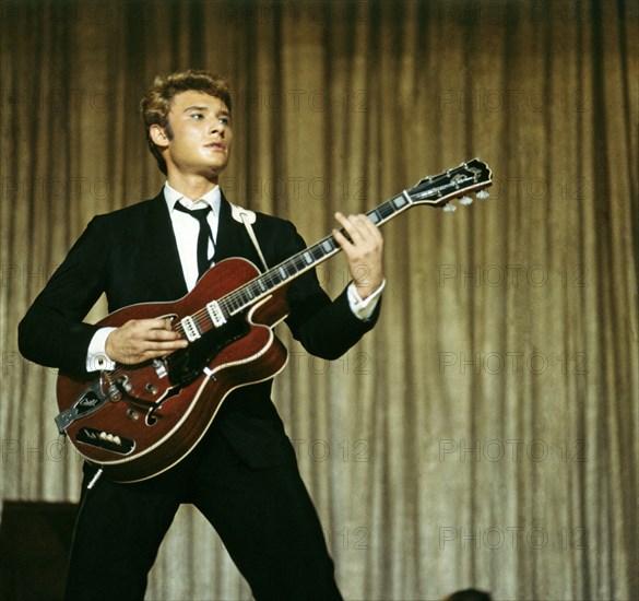 Johnny Hallyday in concert, 1964