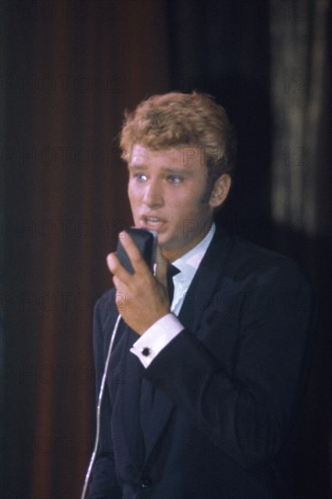 Johnny Hallyday en concert, 1964