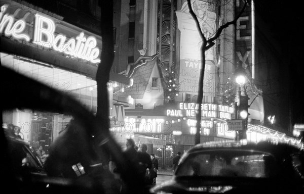 The Grand Rex in Paris, 1958