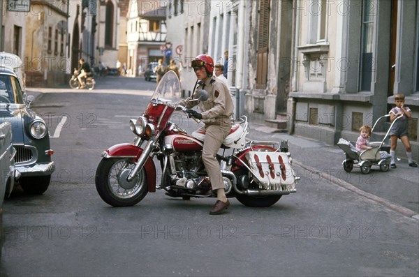 Johnny Hallyday, 1964