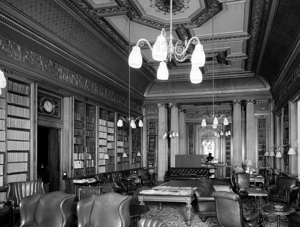 The plush interior of the Morning Room at the Reform Club, Pall Mall, London, 1886 Artist