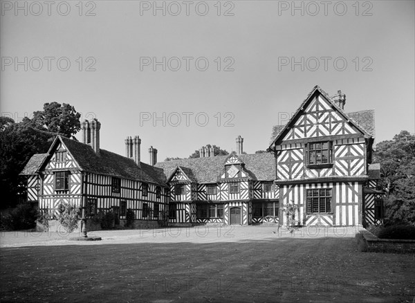 Pitchford Hall, Shropshire, 1959, Artist