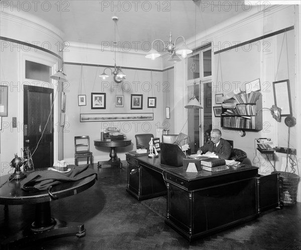 Morning Post' Office, Inveresk House, London, 1920