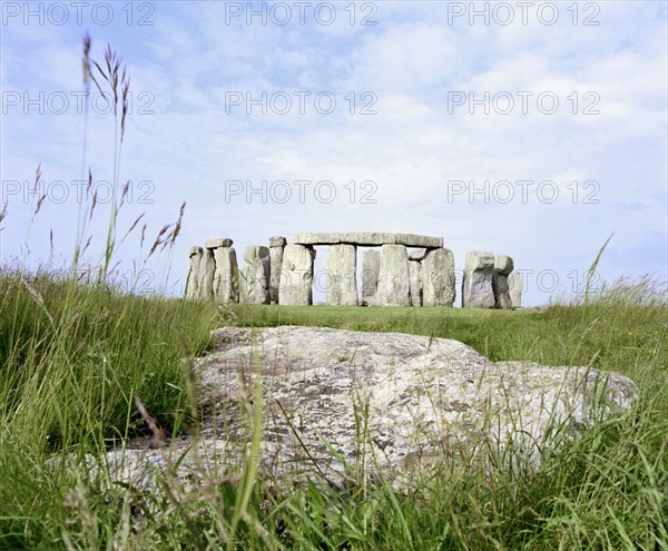 The Sarsen circle at Stonehenge, Amesbury, Wiltshire, 2000