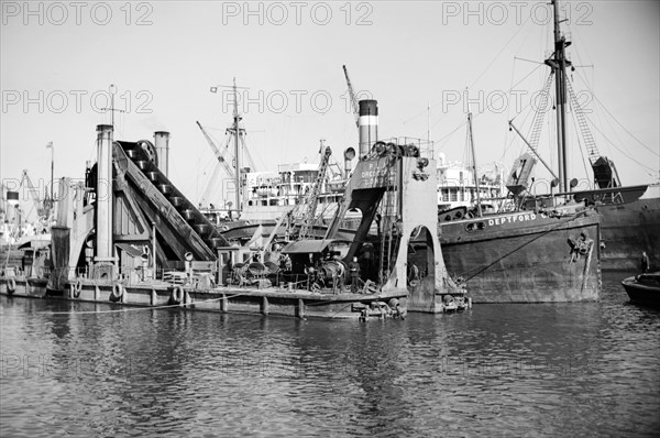 Dredger, Tilbury Docks, Tilbury, Essex, c1945-c1965