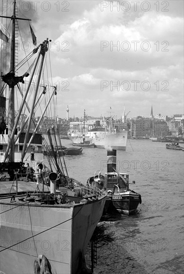 Pool of London, c1945-c1965