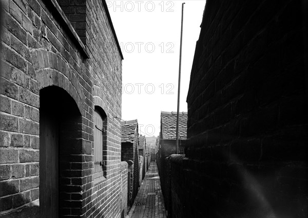 Rear alley of Hammond Street, Tunstall, the Potteries, Staffordshire, 1960