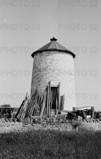 The former tower mill at Watchfield, Somerset, 1940