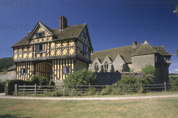 The gatehouse, Stokesay Castle, Shropshire, 1997