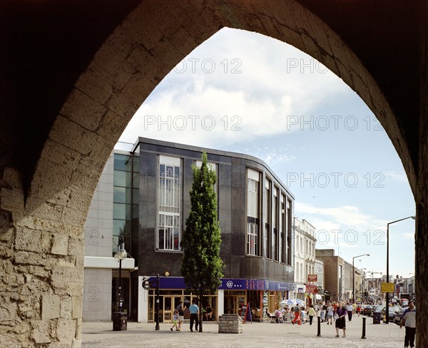 Looking towards the Bar Risa in the High Street, Southampton, Hampshire, c1992-c2000