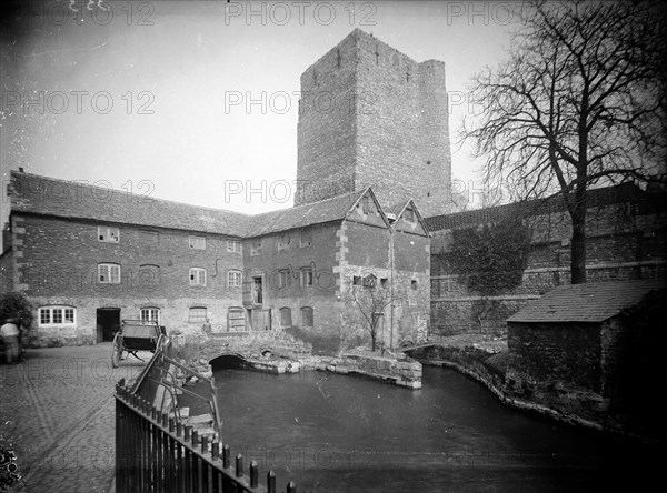 Oxford Castle, Oxford, Oxfordshire, c1860-c1922