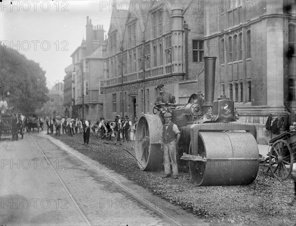 Workmen with a steam roller in High Street, Oxford, Oxfordshire, c1860-c1922