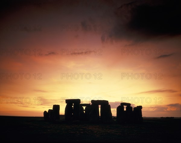 Midsummer sunset, Stonehenge, Wiltshire, 1987