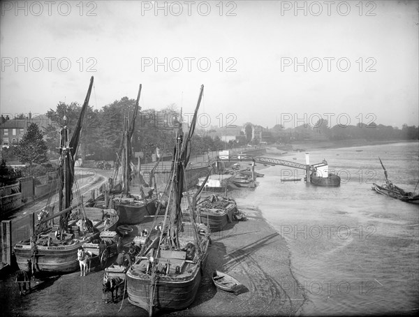 Putney Wharf, Putney, Greater London, 1895