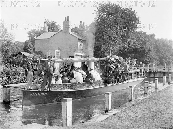 Cleeve Lock, Goring, Oxfordshire, c1860-c1922