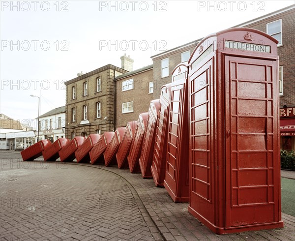 Sculpture, London Road, Kingston Upon Thames, London, 1999