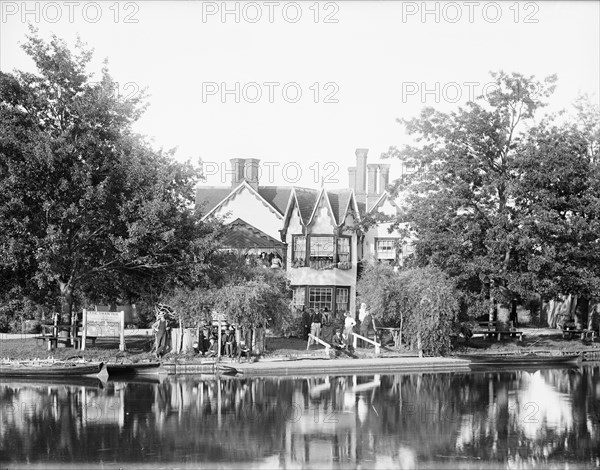 The Swan Inn, Kennington, Oxfordshire, 1885