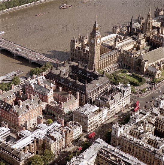 Westminster Bridge and the Houses of Parliament, Westminster, London, 2002