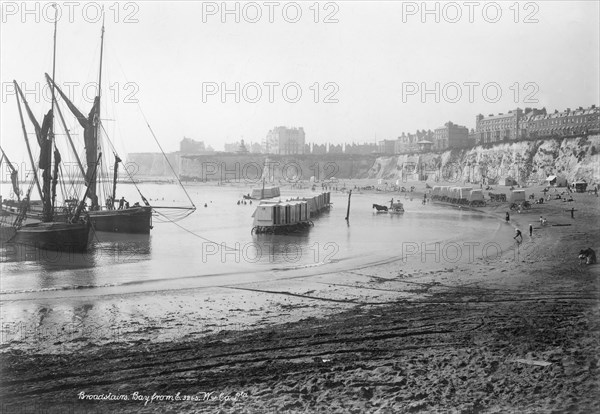 Bathing machines at Broadstairs, Kent, 1890-1910