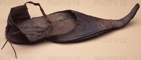Leather adult's shoe, medieval. Artist: Unknown