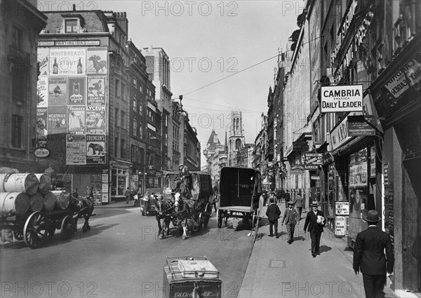 Fleet Street, looking west, City of London. Artist: Unknown