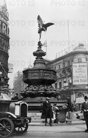 Statue of Eros, Piccadilly Circus, Westminster, London, 1915. Artist: Unknown