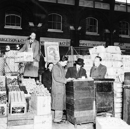 Covent Garden Market, London, c1952. Artist: Henry Grant