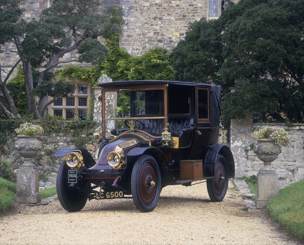 1906 Renault 14/20 XB. Artist: Unknown