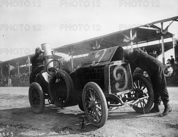 Garcet refuelling his Mors, Coppa Florio, Bologna, Italy, 1908. Artist: Unknown