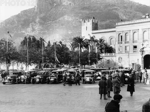 The Finish of the Monte Carlo Rally, 1929. Artist: Unknown