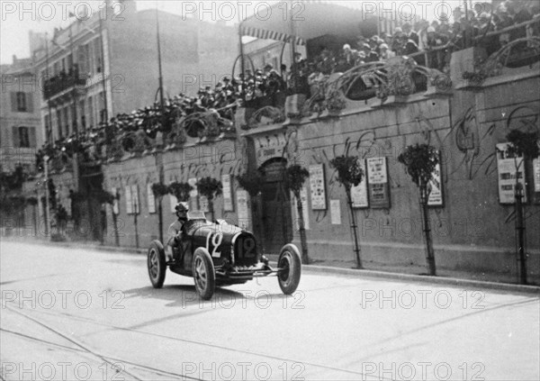 William Grover-Williams in a Bugatti 35B, in the Monaco Grand Prix, 1929. Artist: Unknown