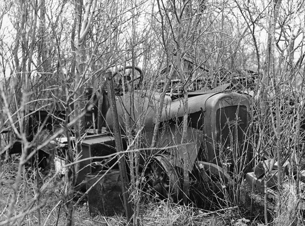 Remains of a 1920s Austin 20hp vehicle. Artist: Unknown