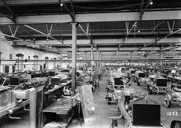 Rolls-Royce Silver Ghosts under construction, Derby, c1912. Artist: Unknown