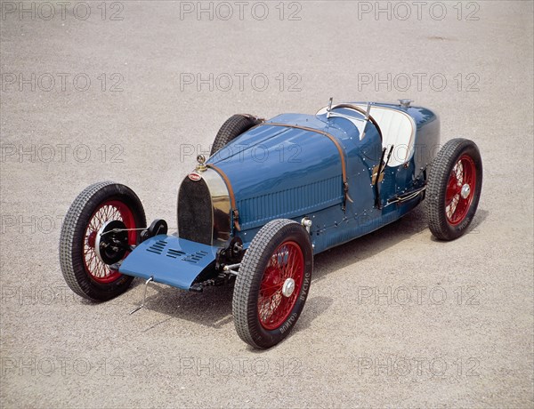 A 1924 Bugatti Type 35. Artist: Unknown