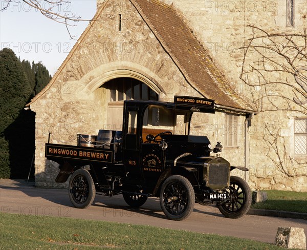 1914 Albion A14 Dray. Artist: Unknown