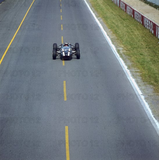 Jochen Rindt driving a Cooper Maserati in the French Grand Prix, Reims, France, 1966. Artist: Unknown