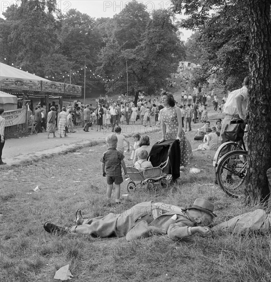 Hampstead Heath Fair, Camden, London, c1946-c1959