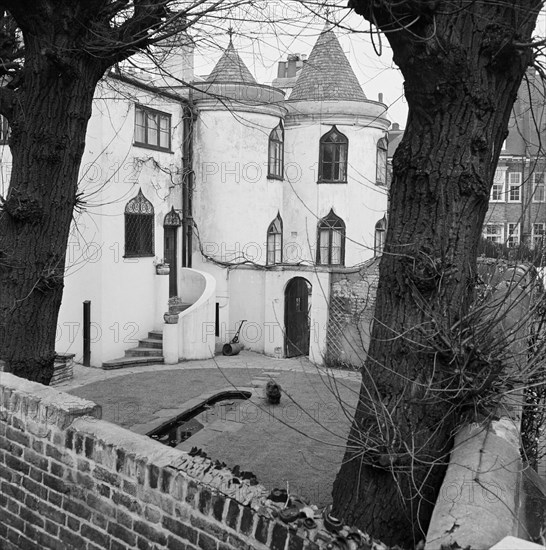 Hunters Lodge, Belsize Lane, Hampstead, London, 1960-1965