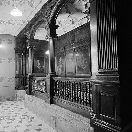 Interior of the Great Central Hotel, 222 Marylebone Road, London, 1970