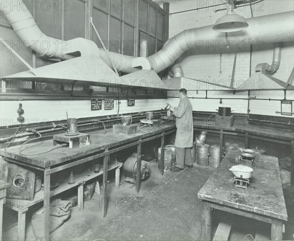 Varnish Laboratory, Borough Polytechnic, Southwark, London, 1936. Artist: Unknown.