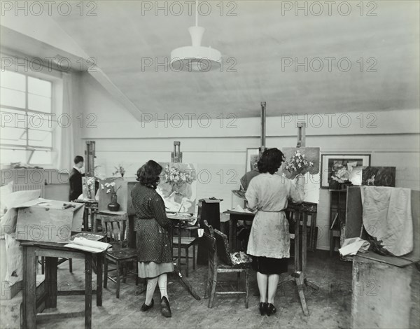 Still life class, Saint Martin's School of Art, London, 1939. Artist: Unknown.