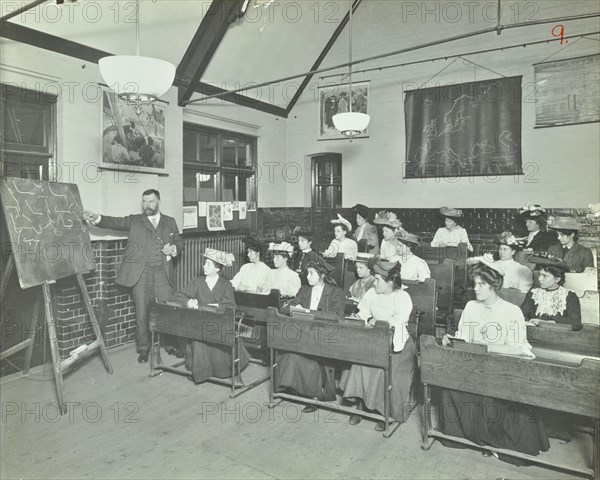 Shorthand class for women, Choumert Road Evening Institute, London, 1907. Artist: Unknown.