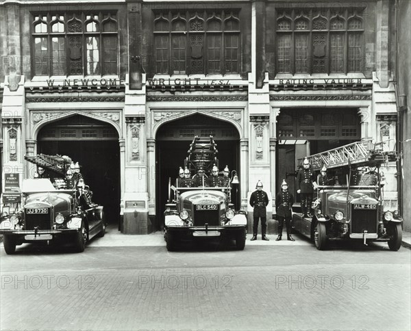 Firemen outside Bishopsgate Fire Station, Bishopsgate, City of London, 1908. Artist: Unknown.