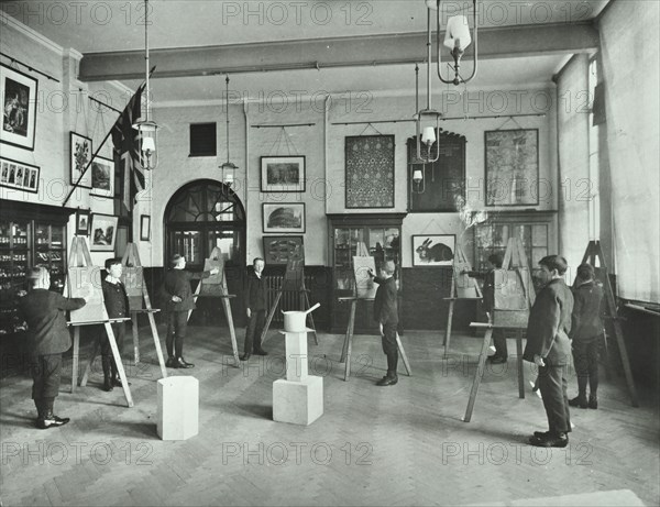 Object drawing art class, Alma Boys School, Bermondsey, London, 1908. Artist: Unknown.