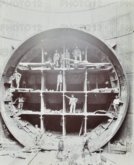 Men standing in the shield used to cut Rotherhithe Tunnel, Bermondsey, London, July 1907. Artist: Unknown.