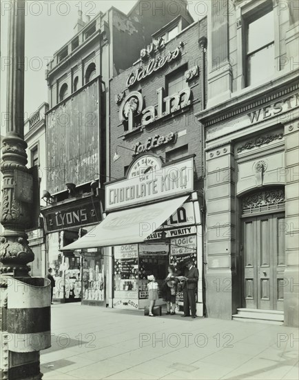 'Chocolate King' sweetshop, Upper Street, Islington, London, 1944. Artist: Unknown.